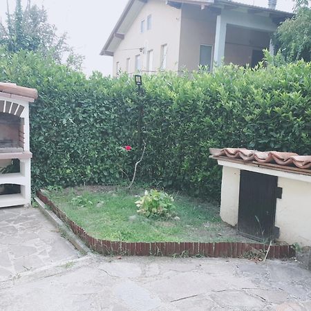 Casa Vacanze Mingos Lodio Di La Carpineta Εξωτερικό φωτογραφία