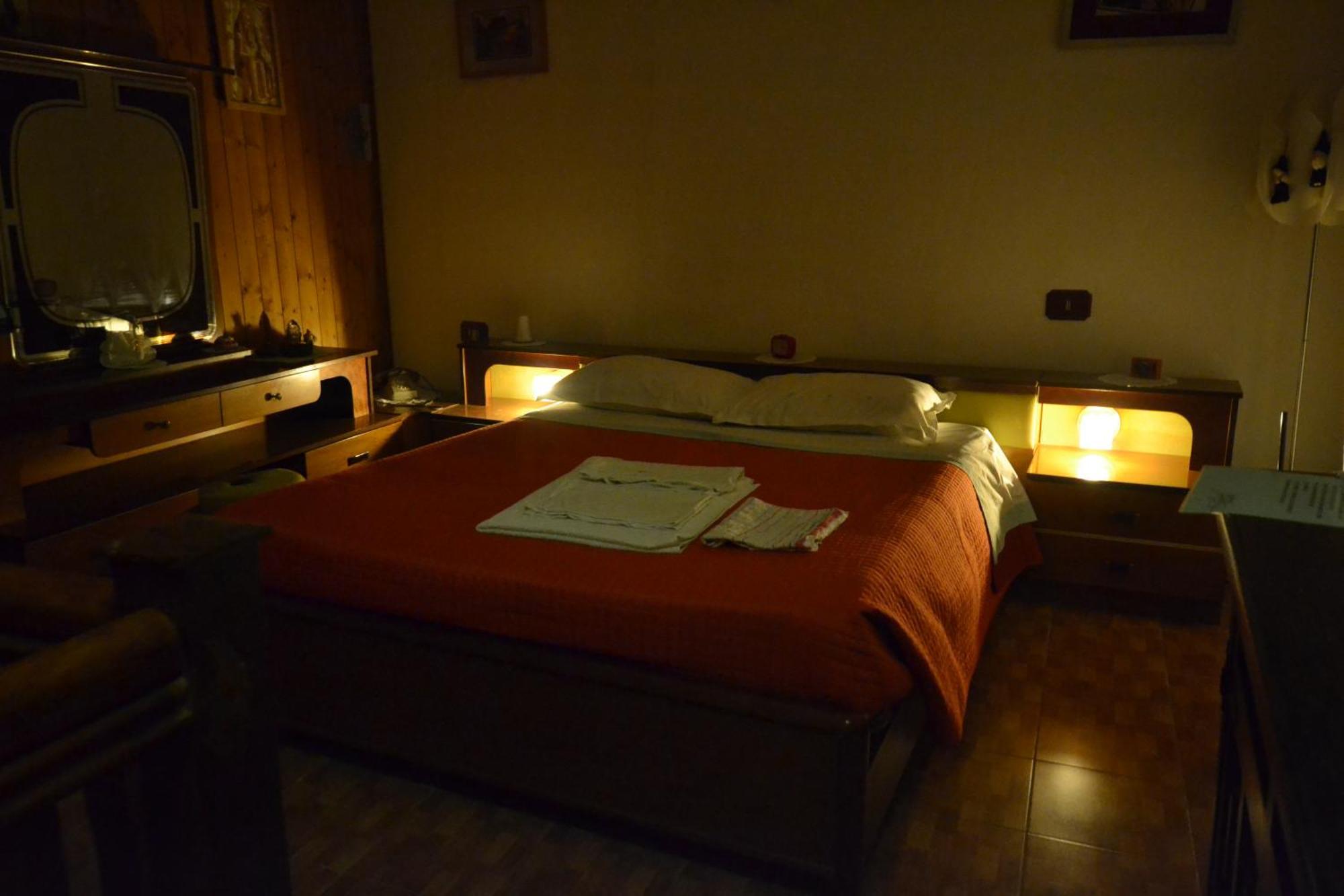 Casa Vacanze Mingos Lodio Di La Carpineta Εξωτερικό φωτογραφία